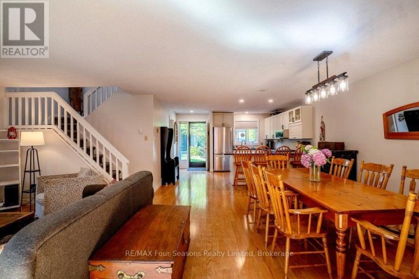 Dining room - 158 Escarpment Crescent, Collingwood, ON L9Y5B4 Photo 3