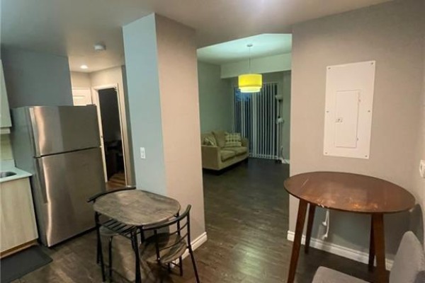 Kitchen - 158 King Street N Unit# Tower B Unit 603, Waterloo, ON N2J2Y2 Photo 5