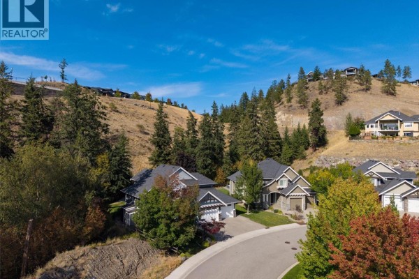 Family room - 158 Lost Creek Court, Kelowna, BC V1V3B7 Photo 3
