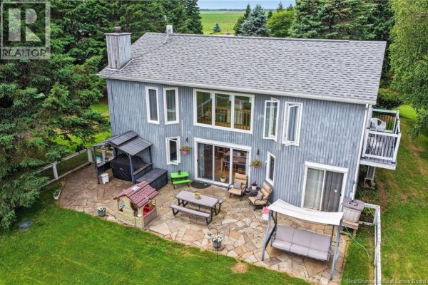 Loft - 158 Route 960, Cape Tormentine, NB E4M2C2 Photo 2