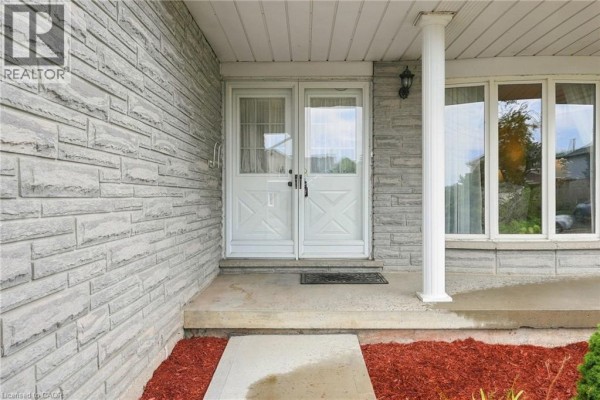 Bedroom - 158 Rushdale Drive, Hamilton, ON L8W2Z3 Photo 5