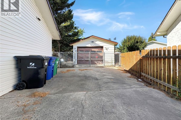 Dining nook - 158 Stone Terrace, Saskatoon, SK S7M4J5 Photo 3