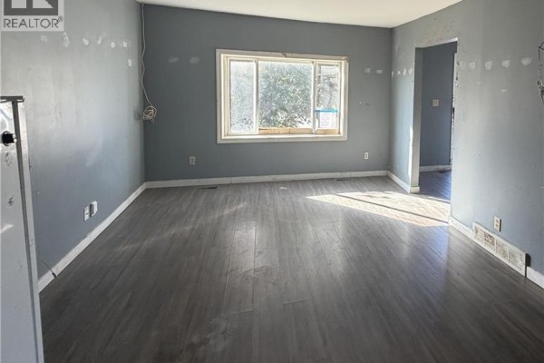 Laundry room - 158 Trelawne Avenue, Sault Ste  Marie, ON P6B2N2 Photo 5