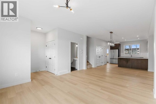 2pc Bathroom - 158 Waterford Road, Chestermere, AB T1X3B5 Photo 4