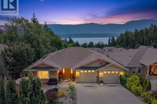 Family room - 1581 20 Street Ne Unit# 2, Salmon Arm, BC V1E0A7 Photo 2