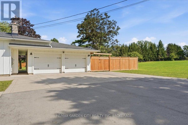 Recreational, Games room - 1581 Rice Road, Pelham, ON L0S1E6 Photo 4
