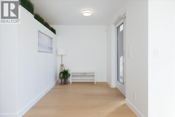 1581 W 57th Avenue, Vancouver, BC V6P0H7 Photo 5