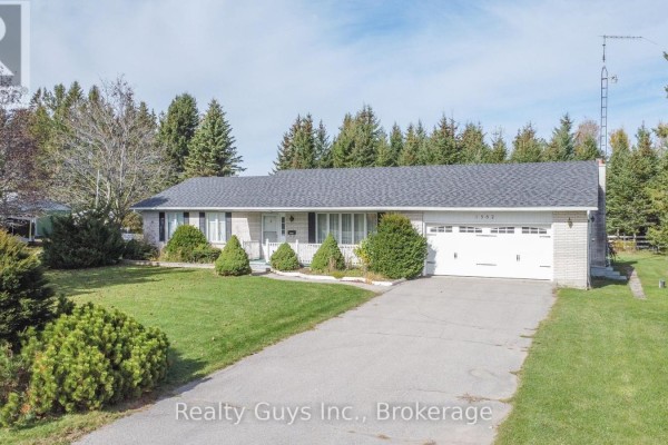 1582 Mount Pleasant Road, Cavan Monaghan, ON L0A1C0 Photo 2