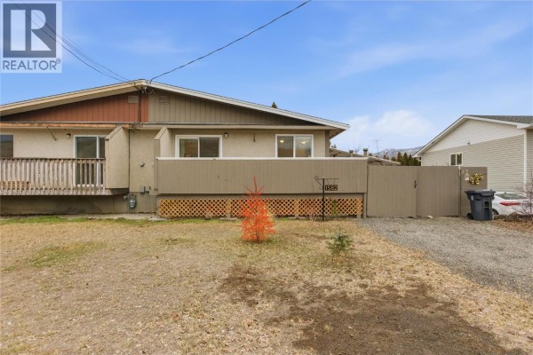 Laundry room - 1582 Stage Road, Cache Creek, BC V0K1H0 Photo 2
