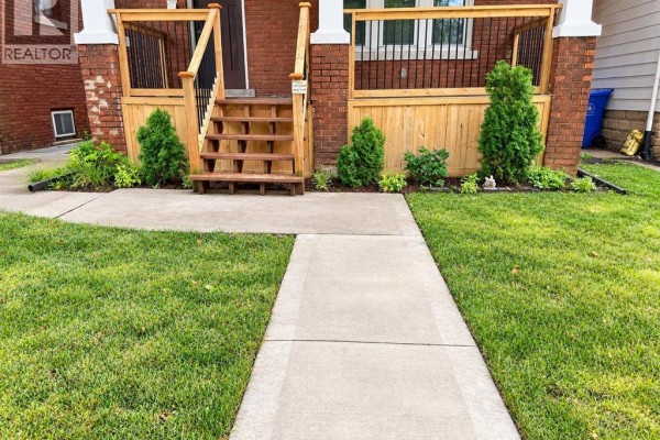 4pc Bathroom - 1585 Church Street, Windsor, ON N8X1V4 Photo 2