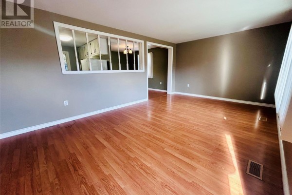 Kitchen - 1586-1590 Main Road, Dunville Placentia, NL A0B1S0 Photo 4