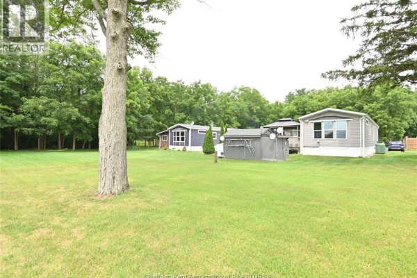 Bedroom - 15895 Longwoods Road, Zone Township, ON N0P1C0 Photo 2