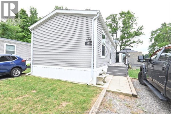 4pc Bathroom - 15895 Longwoods Road, Zone Township, ON N0P1C0 Photo 4