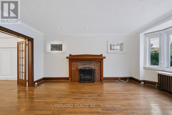 Dining room - 159 Lawrence Avenue W, Toronto, ON M5M1A9 Photo 3