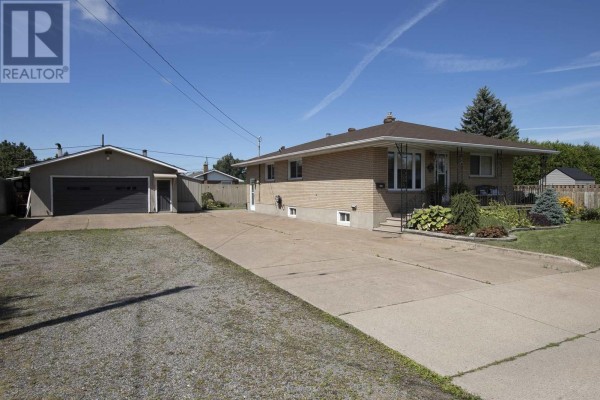 159 Mcfadden Ave, Sault Ste  Marie, ON, photo 3