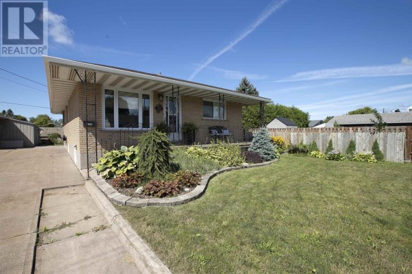 Bathroom - 159 Mcfadden Ave, Sault Ste  Marie, ON P6C4T3 Photo 4