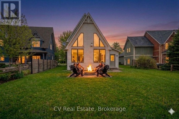 Games room - 159 Snowbridge Way, Blue Mountains, ON L9Y0V1 Photo 5