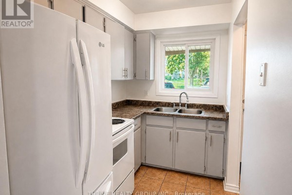 159 Toulon Crescent, London East, ON N5V1J4 Photo 4