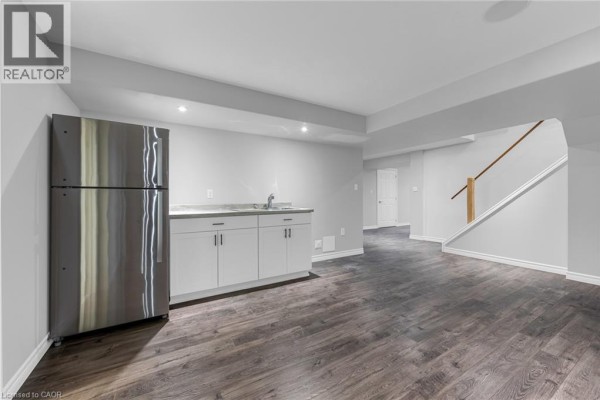 Kitchen - 159 Valera Drive Unit# Lower, Stoney Creek, ON L8E4T1 Photo 4