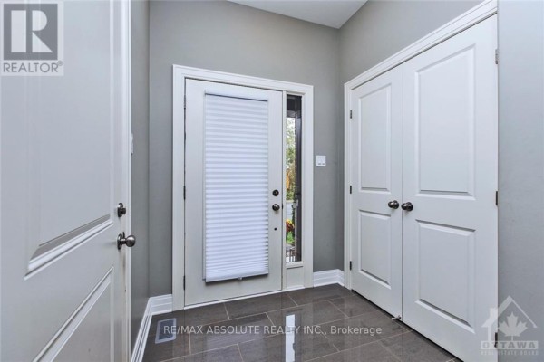 Dining room - 159 Woodhurst Crescent, Ottawa, ON K2S0T4 Photo 3