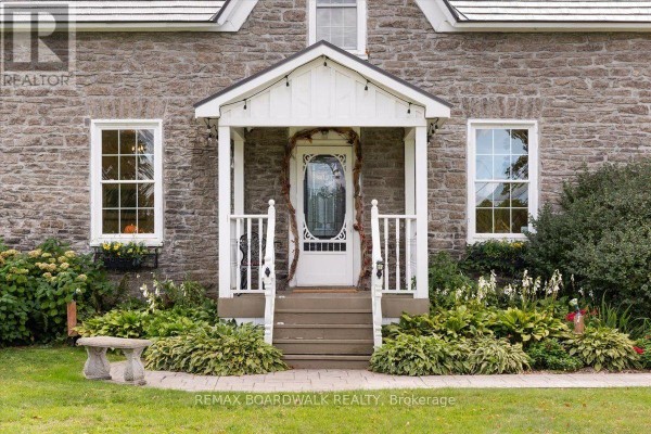 Library - 1590 County 18 Road, North Grenville, ON K0G1S0 Photo 2