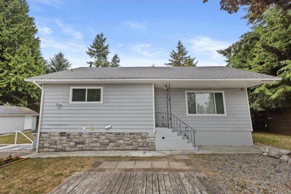1593 Stevens Street, White Rock, BC V4B4Y4 Photo 2