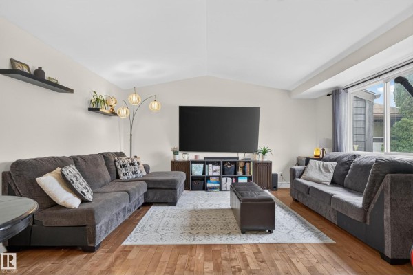 1594 69 Street Nw Nw, Edmonton