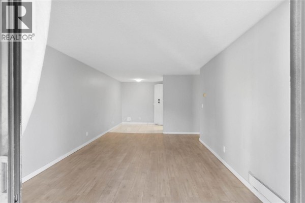 Primary Bedroom - 1595 Summit Drive Unit# 6, Kamloops, BC V2E1E9 Photo 4
