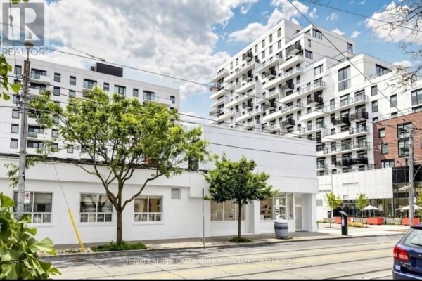 1597 Queen Street E, Toronto, ON, photo 2
