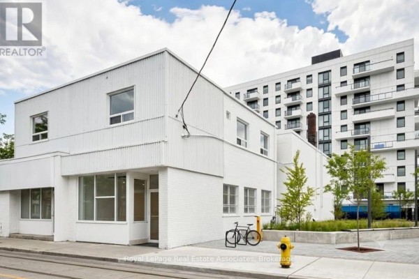 1597 Queen Street E, Toronto, ON, photo 3