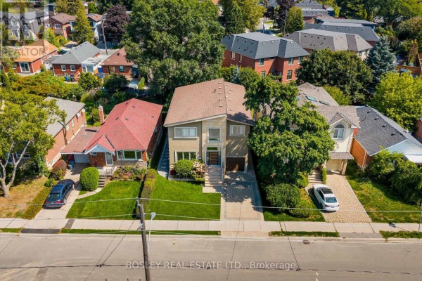 1599 Woodbine Heights Boulevard, Toronto, ON, photo 3