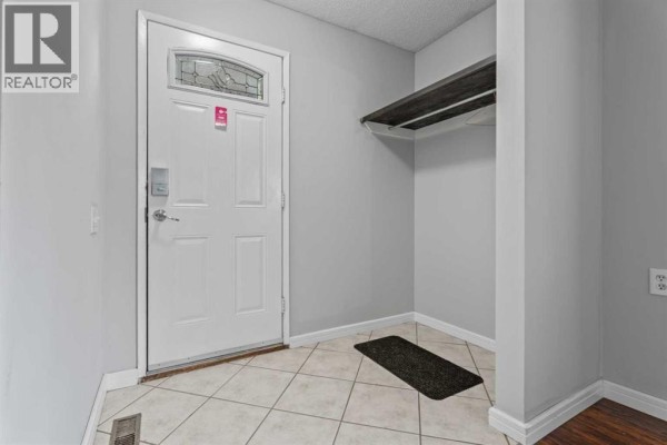 Dining room - 16, 7172 Coach Hill Road Sw, Calgary, AB T3H1C8 Photo 3