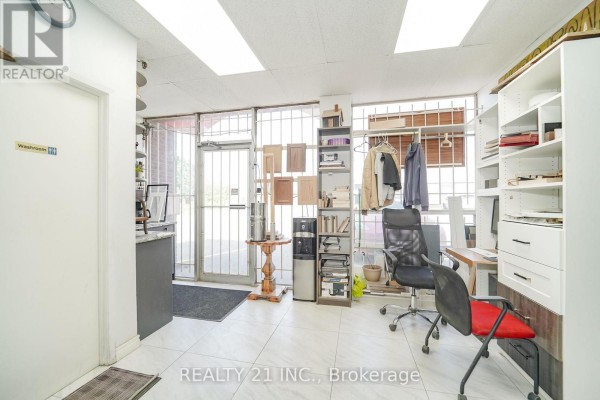 16 - 1960 Ellesmere Road, Toronto, ON M1H2V9 Photo 3
