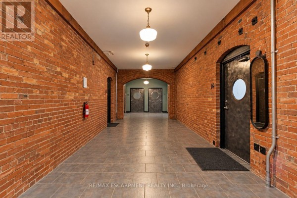 Laundry room - 16 - 357 Hunter Street W, Hamilton, ON L8P1S6 Photo 5