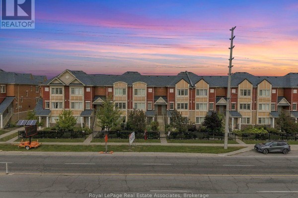 Kitchen - 16 - 3975 Eglinton Avenue W, Mississauga, ON L5M0E7 Photo 2