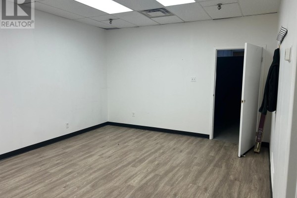 16 - 40 Magnetic Drive, Toronto, ON M3J2C4 Photo 2