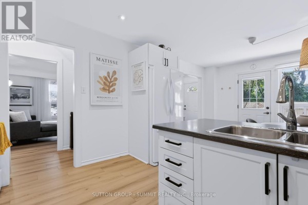 Eating area - 16 - 4018 Longmoor Drive, Burlington, ON L7L1X2 Photo 5