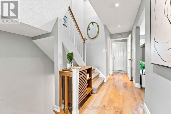 Primary Bedroom - 50e Medhurst Drive, Ottawa, ON K2G4V2 Photo 4