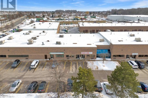 16 - 520 Westney Road S, Ajax, ON L1S6W5 Photo 3