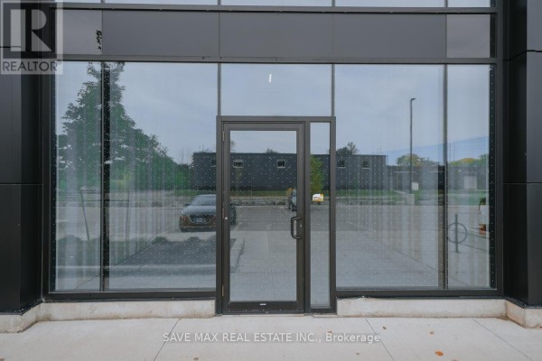 16 - 530 Speers Road, Oakville, ON L6K2G3 Photo 4