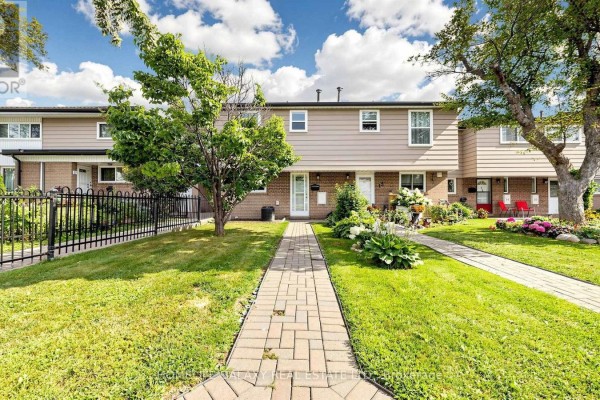 16 - 925 Bayly Street, Pickering, ON, photo 2
