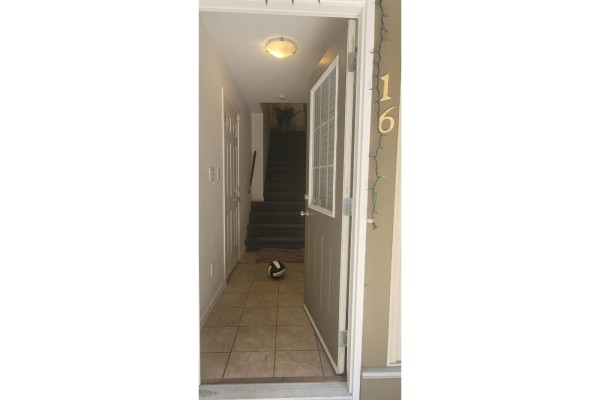 16 12738 66 Avenue, Surrey, BC, photo 2