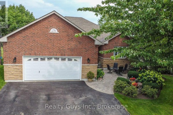 16 Crescent Moon Lane, Kawartha Lakes, ON L0C1G0 Photo 4