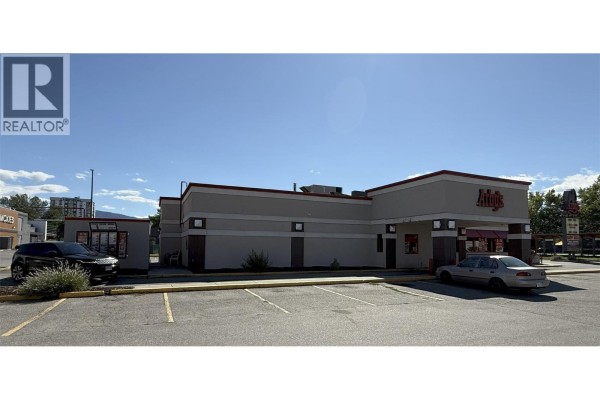16 2070 Harvey Avenue, Kelowna, BC, photo 2