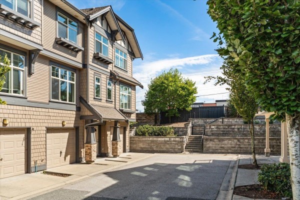 16 31125 Westridge Place, Abbotsford, BC, photo 2