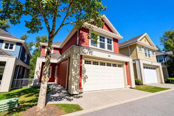 16 3495 147a Street, Surrey, BC V4P0C9 Photo 2
