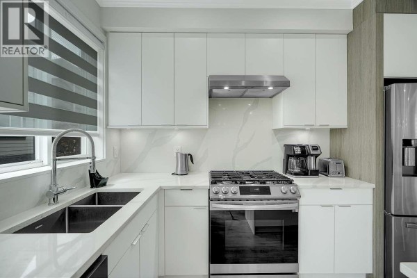 16 608 Ewen Avenue, New Westminster, BC V5R2S3 Photo 3