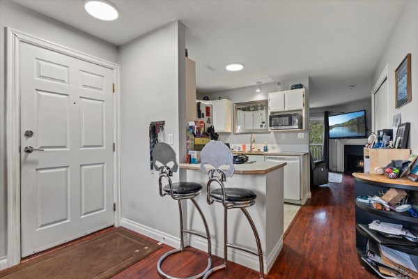 16 7715 Luckakuck Place, Sardis West Vedder, Chilliwack, BC V2R3N6 Photo 4