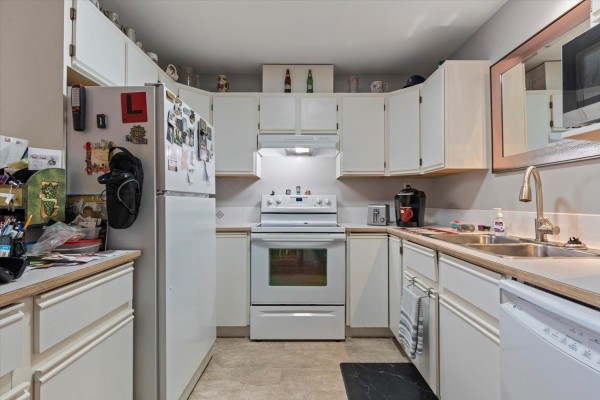 16 7715 Luckakuck Place, Sardis West Vedder, Chilliwack, BC V2R3N6 Photo 5
