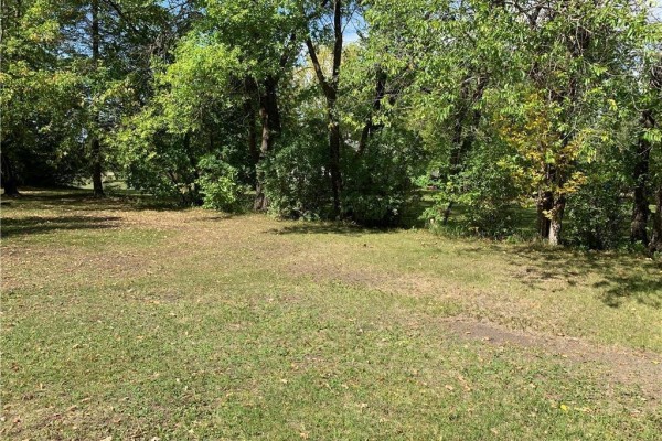 16 Annette Avenue, St Georges, MB R0E1V0 Photo 5